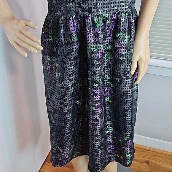 Trina Turk Fresca Bold Floral Shift Dress 8 Vacation-Resort or Weekend - Picture 4 of 12